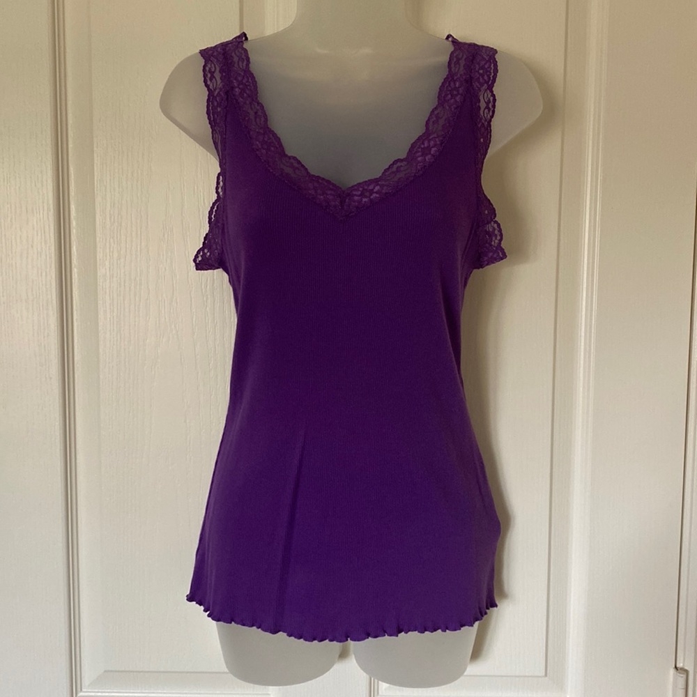 Apt.9 Purple Lace V Neck Mini Rib Tank